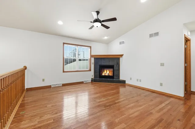 $430,000 | 330 Waite Lane, Platteville, WI 53818