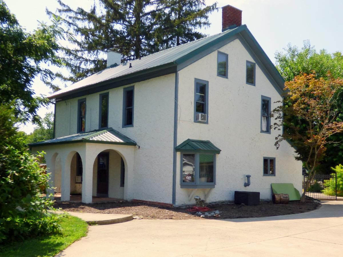 6502 Old Trail Road Fort Wayne, IN 46809 - Photo 1 of 36