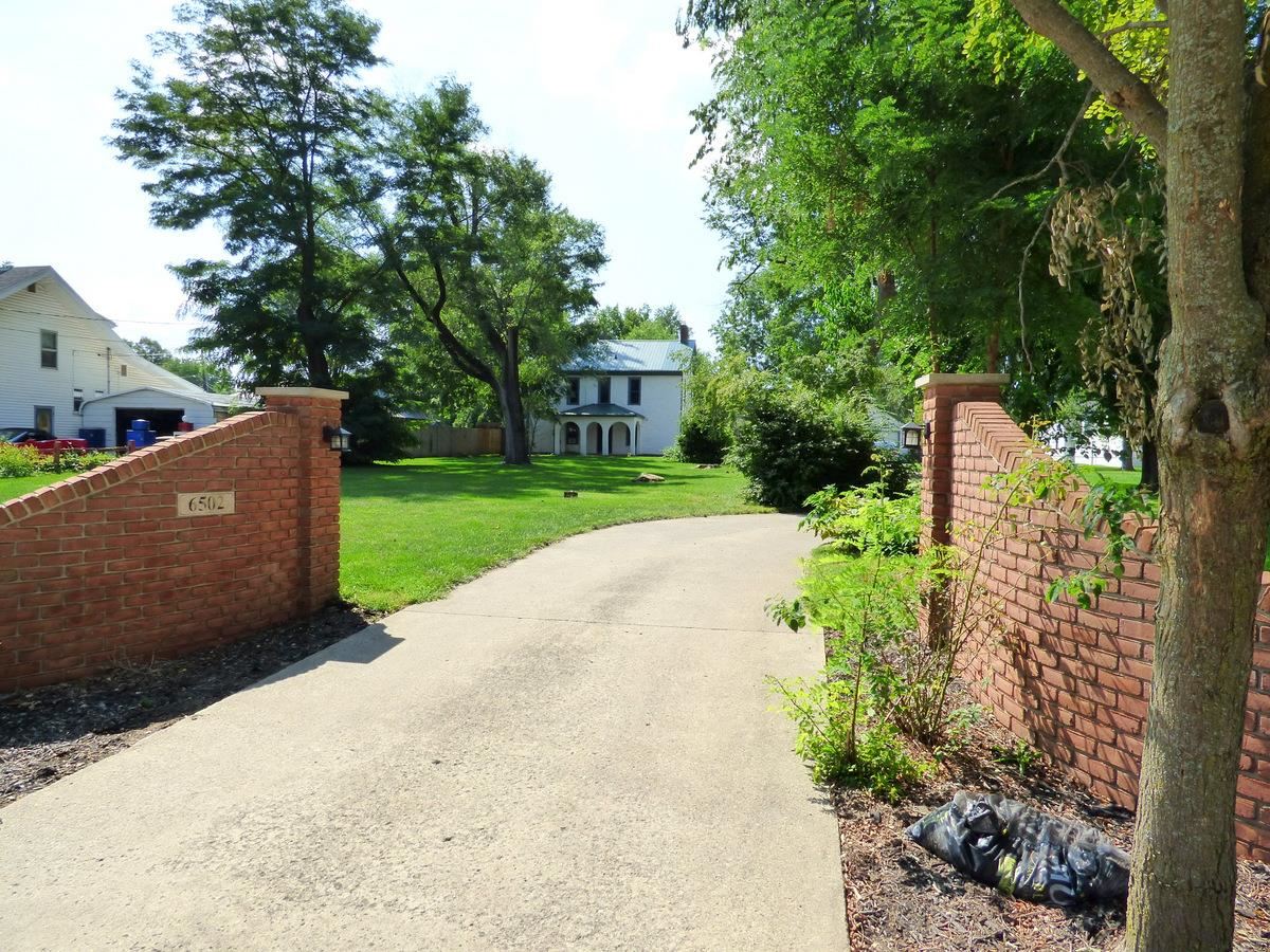 6502 Old Trail Road Fort Wayne, IN 46809 - Photo 2 of 36