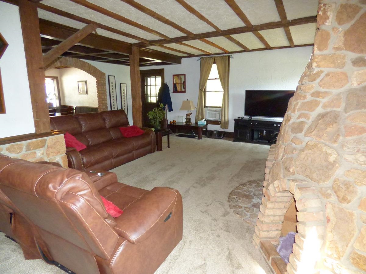 6502 Old Trail Road Fort Wayne, IN 46809 - Photo 9 of 36