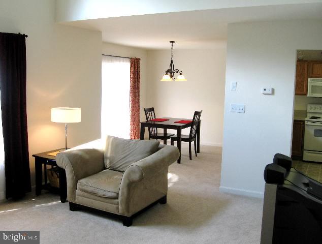143 Oaklea Road Harrisburg, PA 17110 - Photo 7 of 12 Gallery Image 7