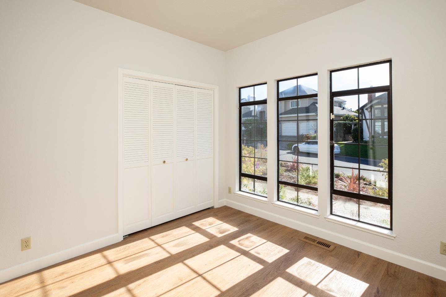 11 Fairway Place Half Moon Bay, CA 94019 - Photo 39 of 42 a view of front door