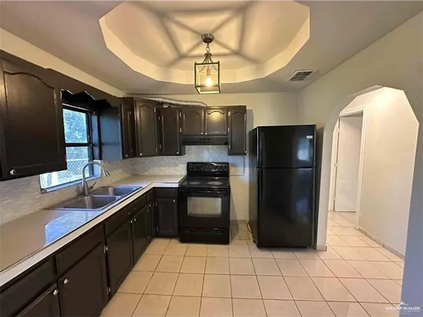 $900 | 12802 Apache Drive, Mercedes, TX 78570