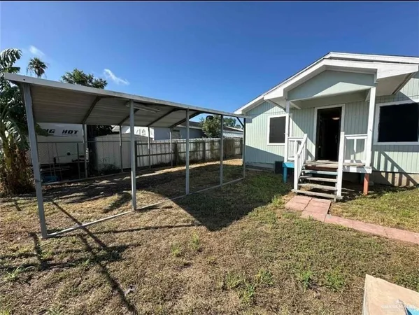 $900 | 12802 Apache Drive, Mercedes, TX 78570