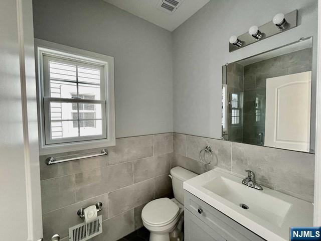519 Cross Street, Unit 1 Harrison, NJ 07029 - Photo 19 of 30