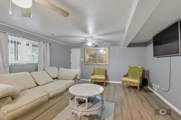 $414,900 | 20W260 Meadow Lane, Lemont, IL 60439