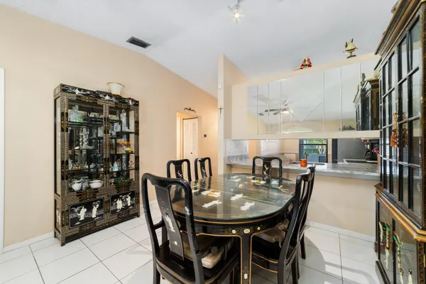 $250,000 | 15979 Forsythia Circle, Delray Beach, FL 33484