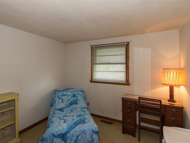 10242 Edgewood Road Brownsburg, IN 46112 - Photo 12 of 20 Gallery Image 12