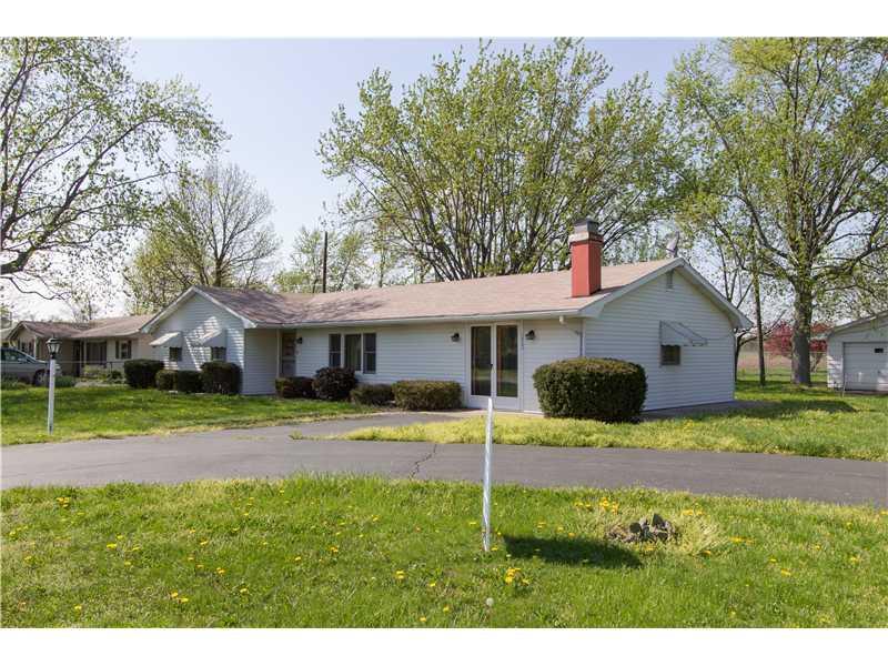 10242 Edgewood Road Brownsburg, IN 46112 - Photo 15 of 20 Gallery Image 15