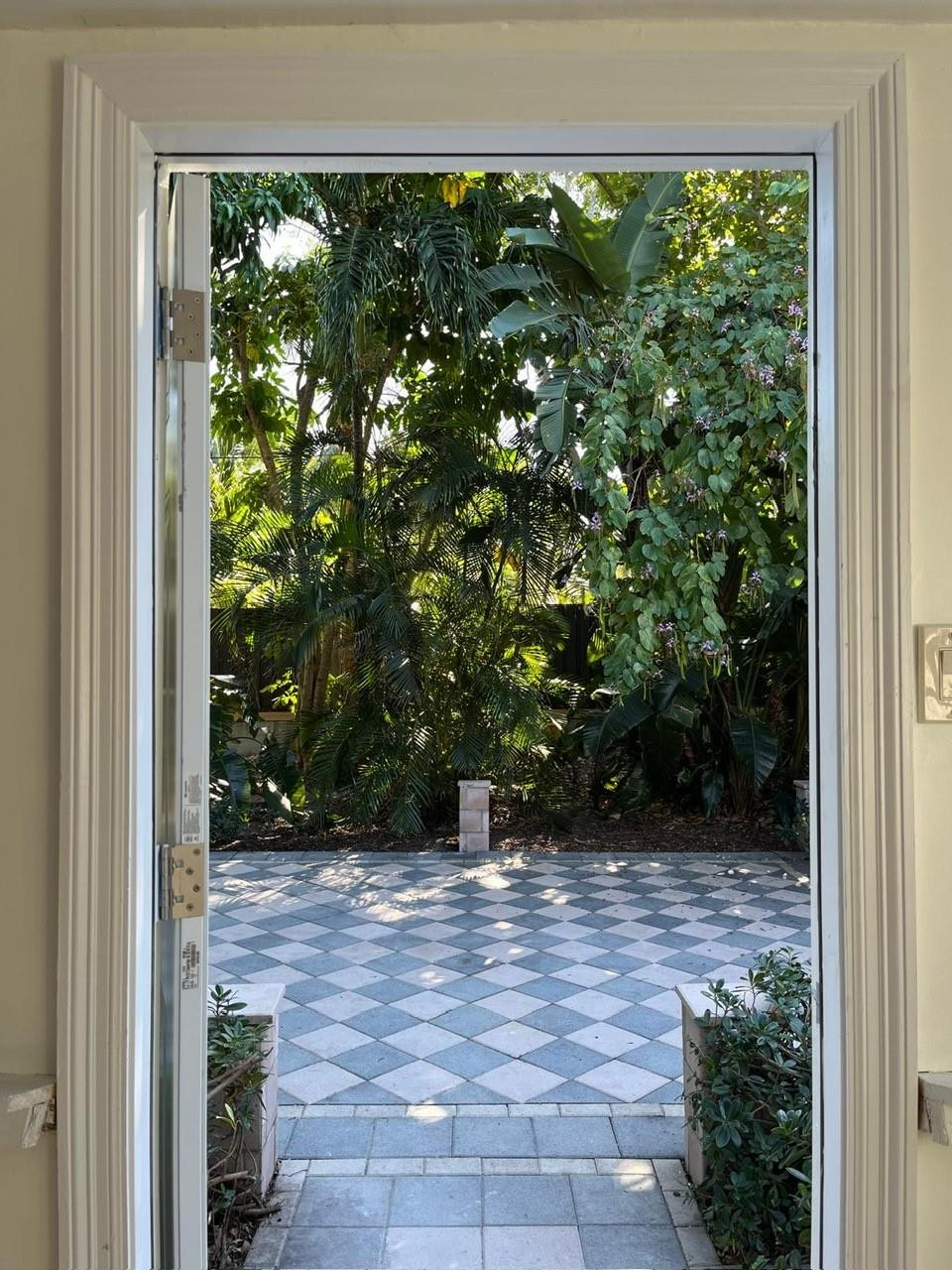 348 Gregory Road West Palm Beach, FL 33405 - Photo 19 of 23 Photo 19