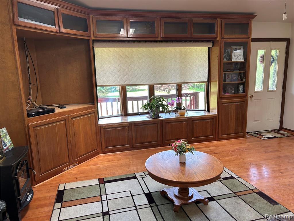 4420 5 Lakes Road North Branch, MI 48461 - Photo 4 of 44