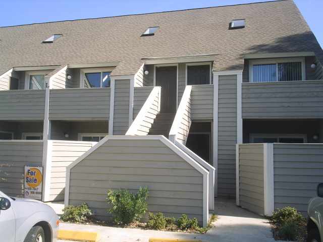 109 Cambridge Circle, Unit H7 Murrells Inlet, SC 29576 - Photo 1 of 4