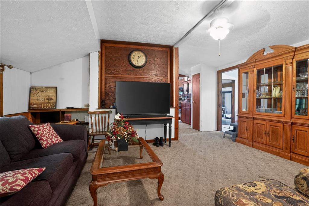 158 Renfrew Road Renfrew, PA 16053 - Photo 7 of 29 Gallery Image 7