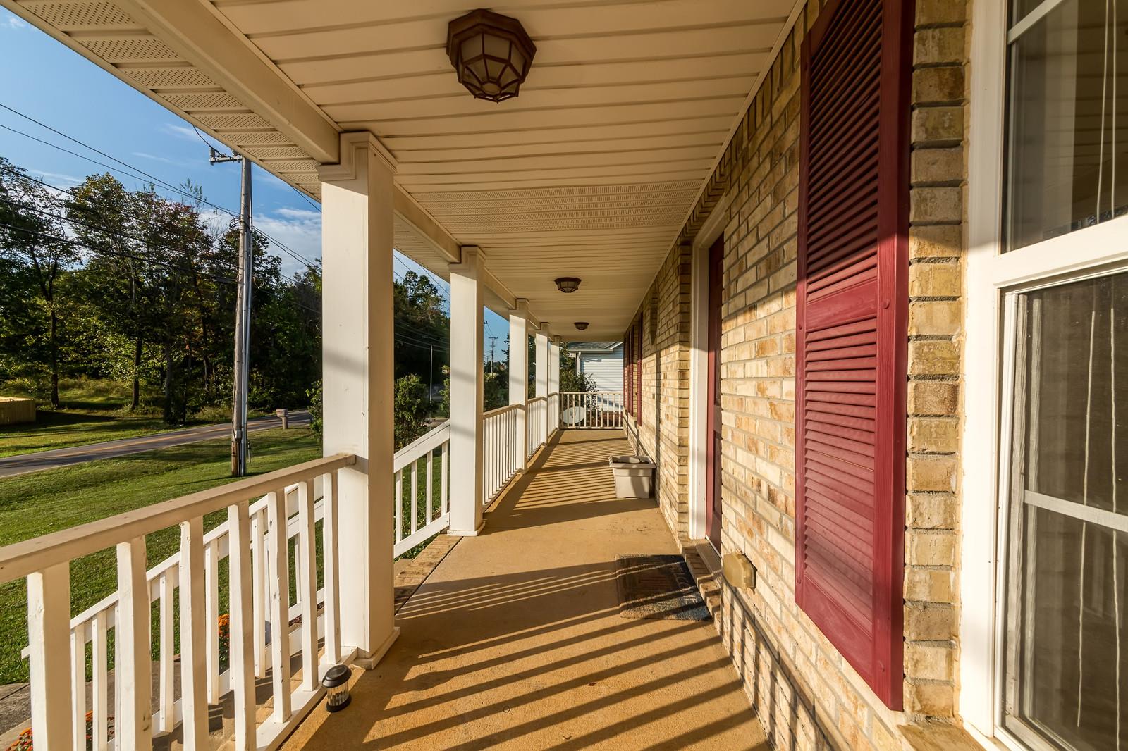 1715 Needmore Road Clarksville, TN 37042 - Photo 2 of 17 Gallery Image 2