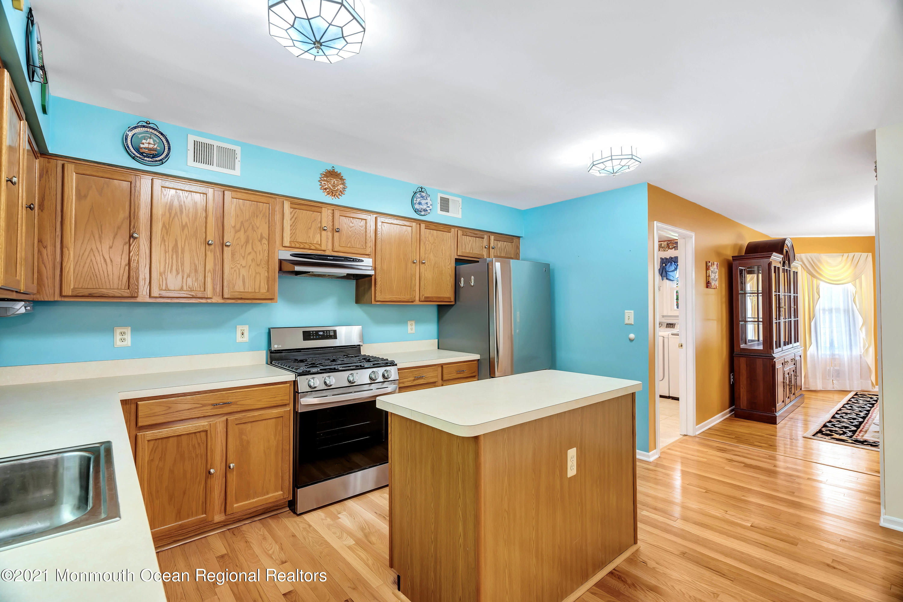 305 Bartley Road Jackson, NJ 08527 - Photo 10 of 108 038_dsc05323