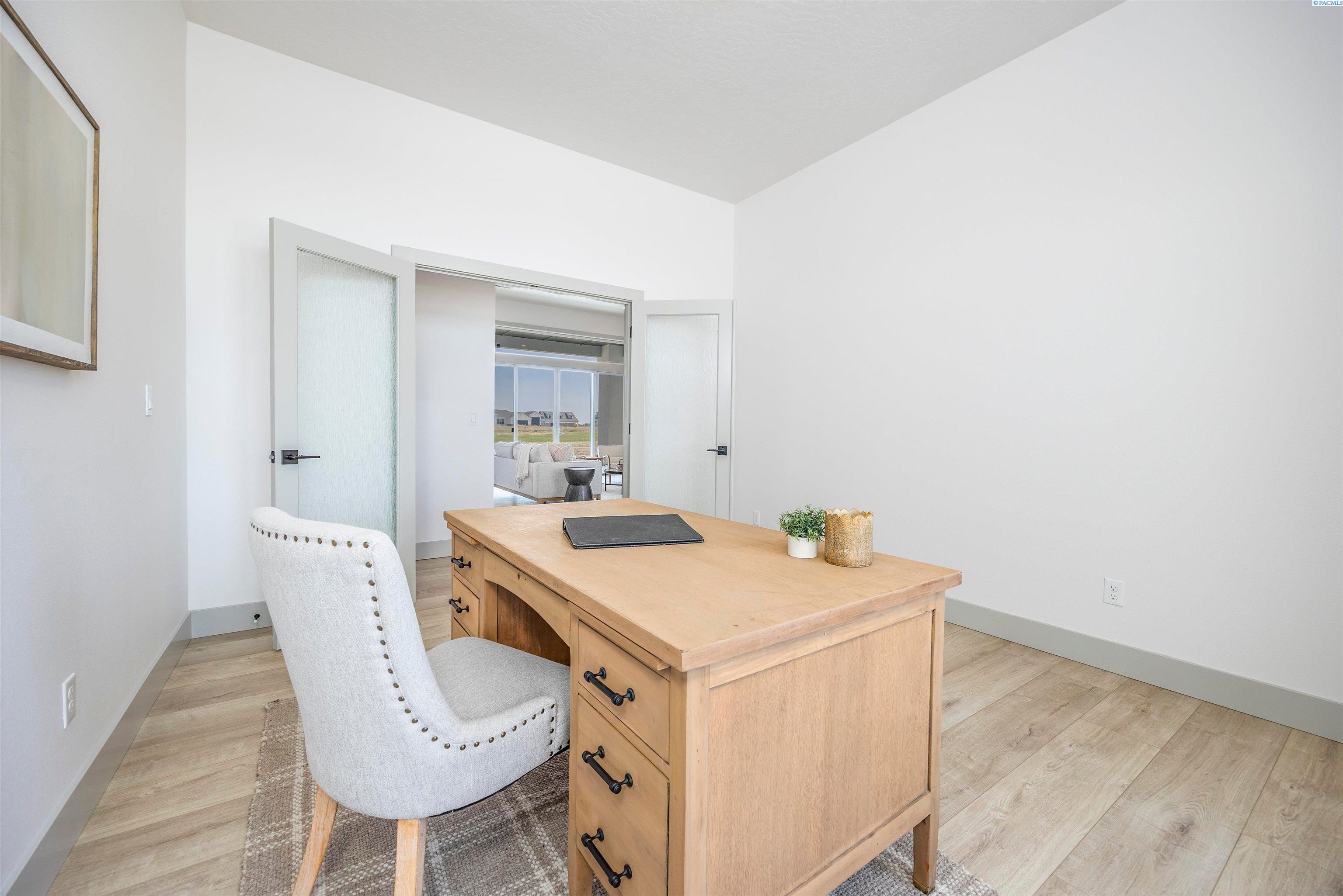 7415 Haystack Street Kennewick, WA 99338 - Photo 4 of 43 Gallery Image 4