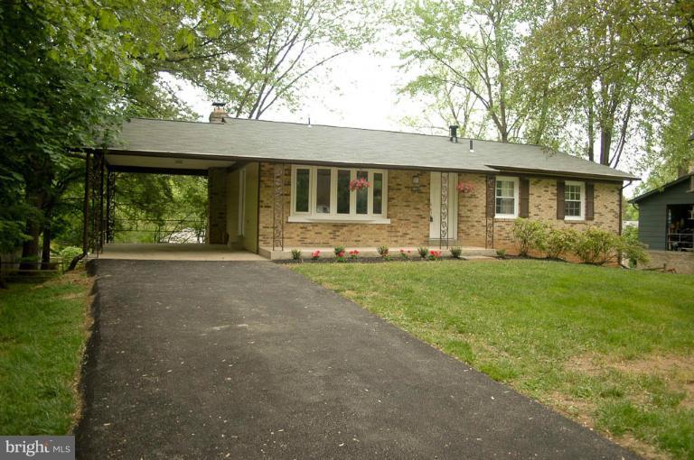 16917 Longdraft Road Gaithersburg, MD 20878 - Photo 23 of 23 Front