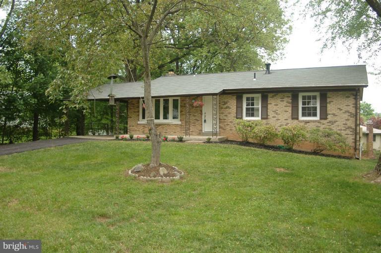 16917 Longdraft Road Gaithersburg, MD 20878 - Photo 10 of 23 Front