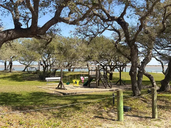 $312,000 | 638 Swallow Drive, Palacios, TX 77465