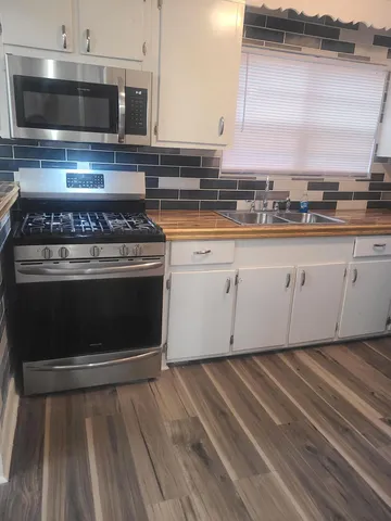 $335,000 | 2016 Spruce Boulevard, North Charleston, SC 29406