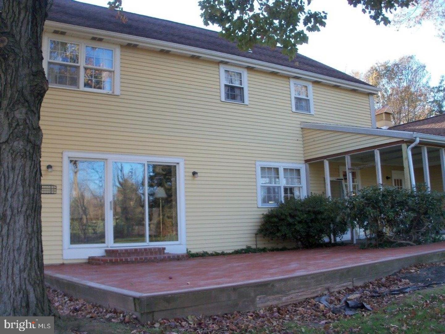 685 Godshall Road Telford, PA 18969 - Photo 3 of 25 Exterior Back