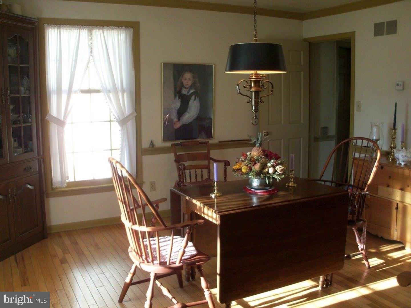 685 Godshall Road Telford, PA 18969 - Photo 10 of 25 Dining Room
