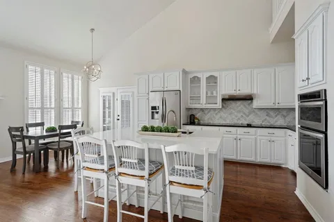 $850,000 | 7944 Glade Hill Court, Dallas, TX 75218