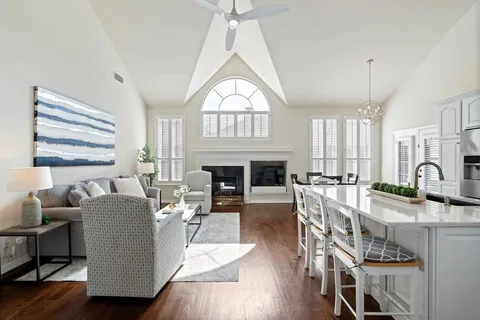 $850,000 | 7944 Glade Hill Court, Dallas, TX 75218