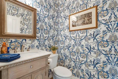 $850,000 | 7944 Glade Hill Court, Dallas, TX 75218