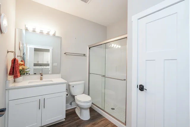 an empty room with a empty space