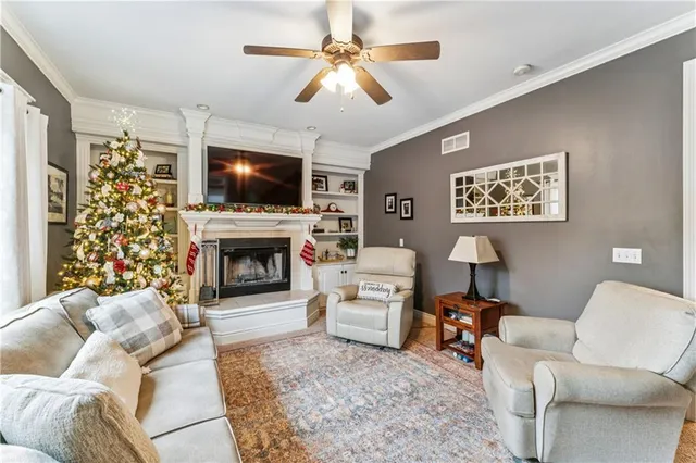 $390,000 | 209 Hillside Drive, Baldwin City, KS 66006