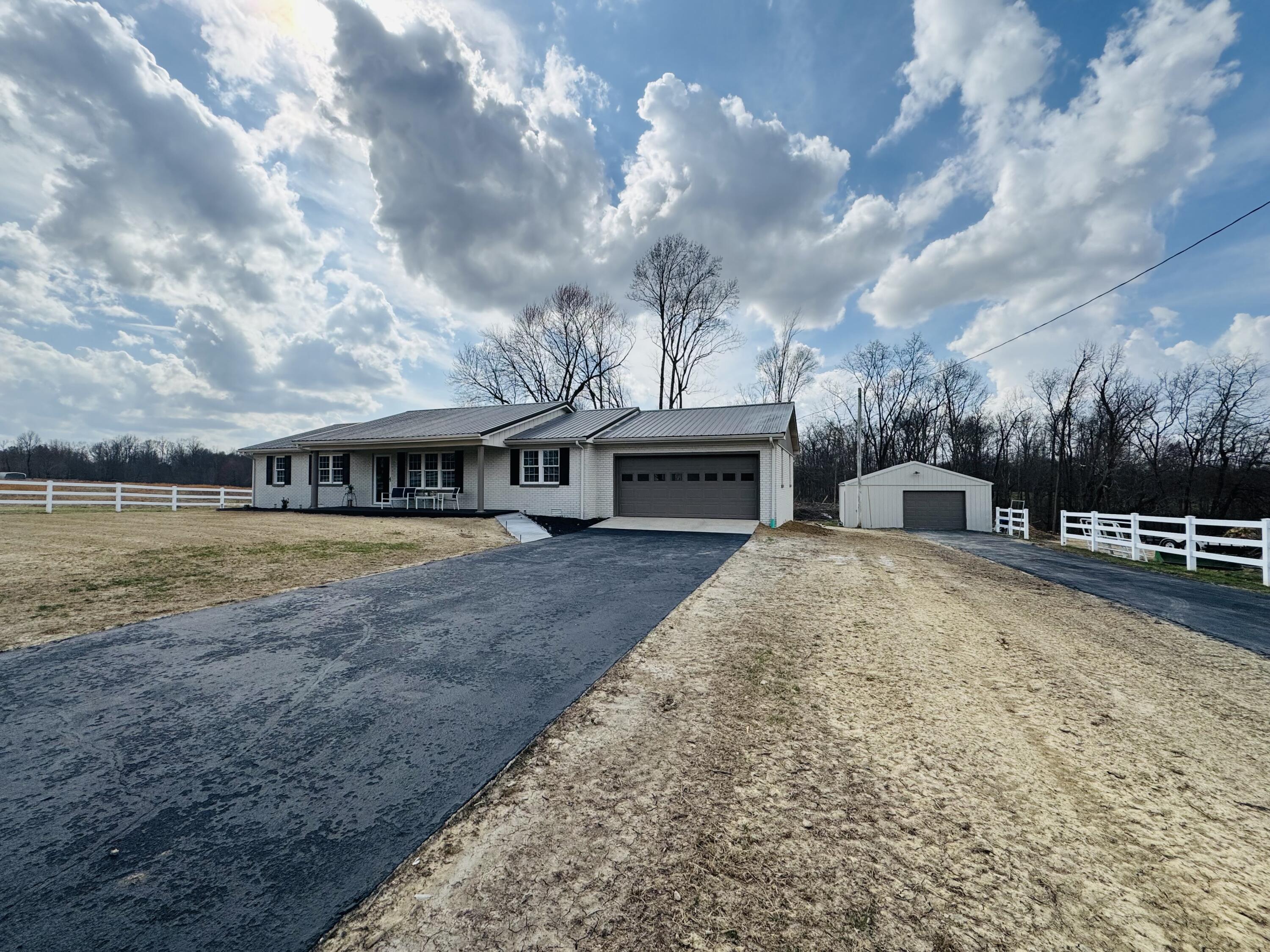 329 Bolin Road Russell Springs, KY 42642 - Photo 3 of 48 Photo Mar 14 2025, 3 03 16 PM