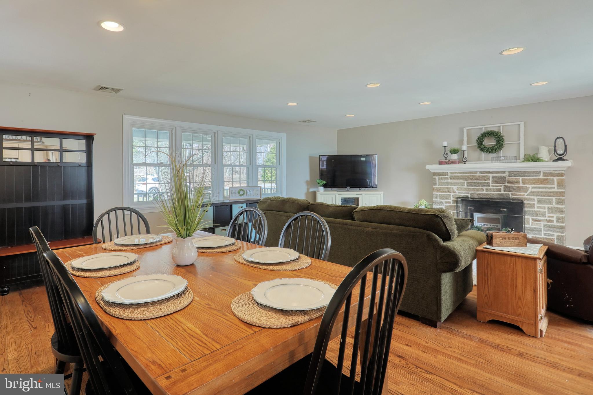 524 Owen Road York, PA 17403 - Photo 7 of 53 Gallery Image 7