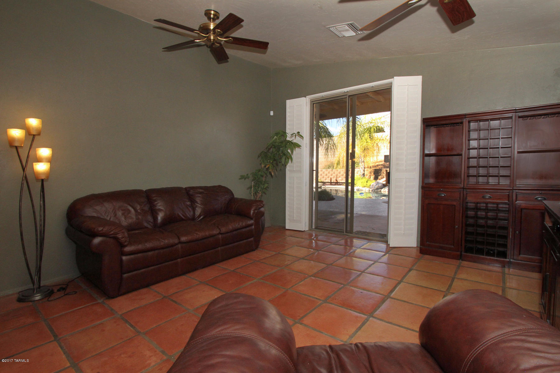 258 West Sugar Loaf Road Oro Valley, AZ 85737 - Photo 9 of 24