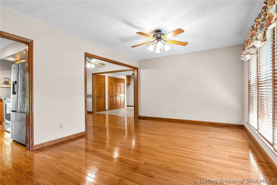 4013 Scenic Valley Road Floyds Knobs, IN 47119 - Photo 15 of 53