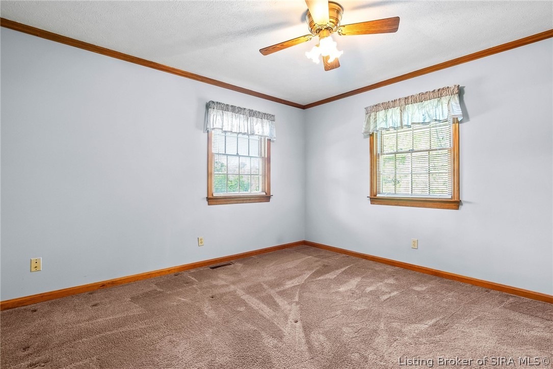 4013 Scenic Valley Road Floyds Knobs, IN 47119 - Photo 24 of 53