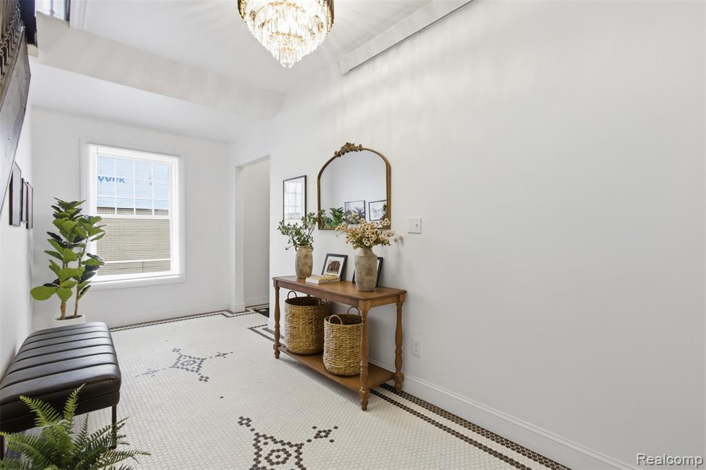 4635 John R Street, Unit 4 Detroit, MI 48201 - Photo 4 of 13