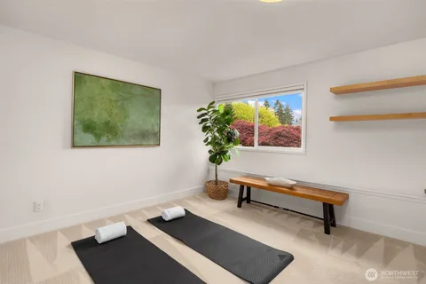 $1,599,998 | 13720 94th Avenue Northeast, Kirkland, WA 98034