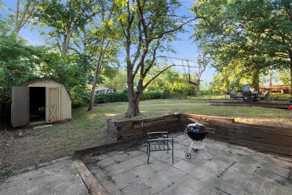 7906 Appleton Avenue Raytown, MO 64138 - Photo 21 of 27