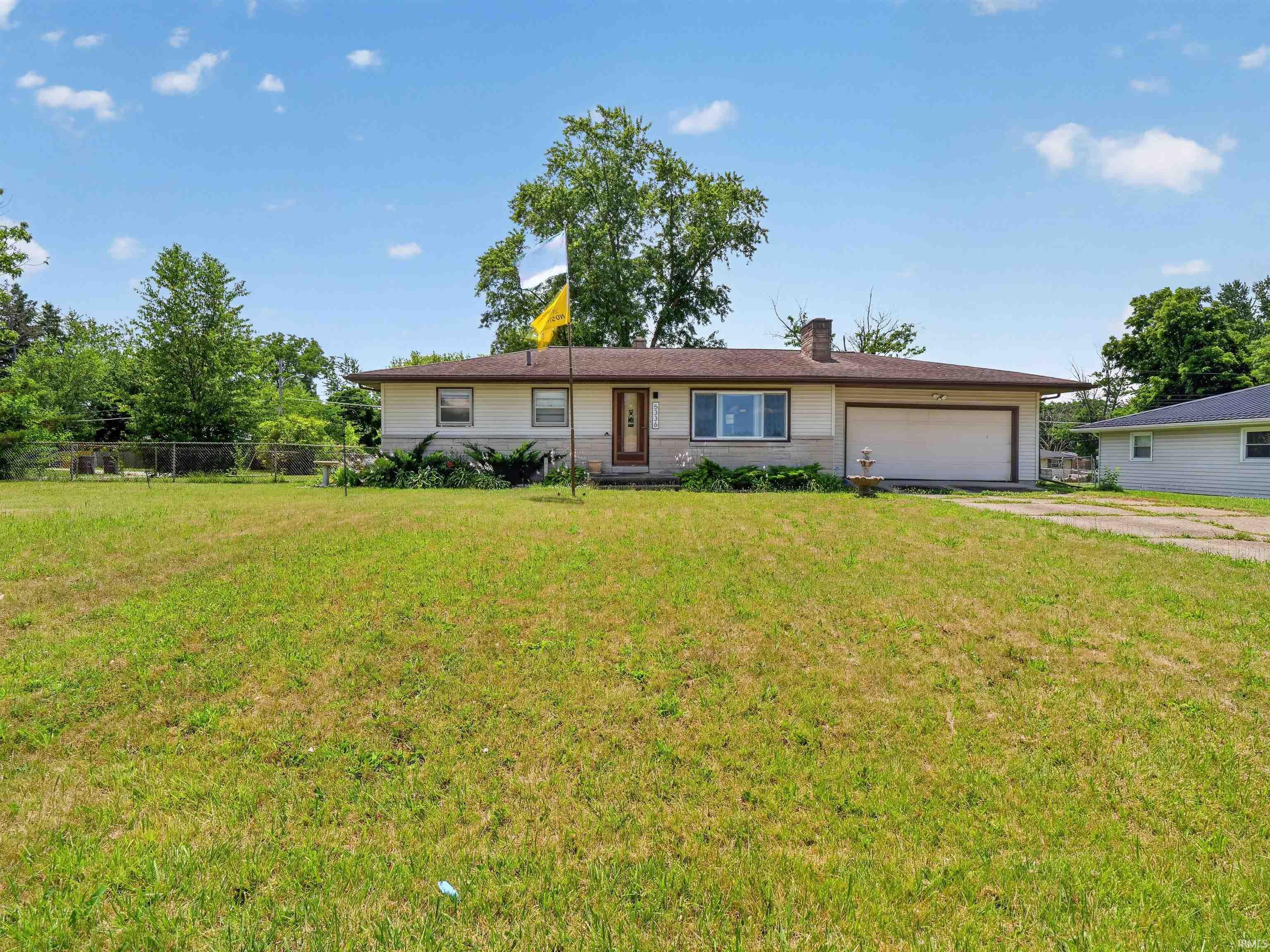 5336 Ann Hackley Road Fort Wayne, IN 46835 - Photo 2 of 28