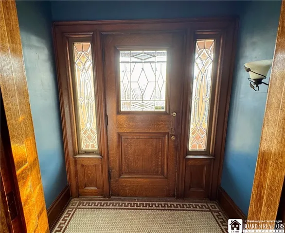 $89,900 | 835 East 2nd Street, Jamestown, NY 14701