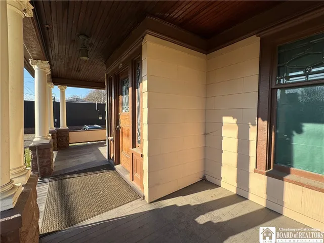 $89,900 | 835 East 2nd Street, Jamestown, NY 14701