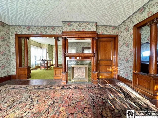 $89,900 | 835 East 2nd Street, Jamestown, NY 14701