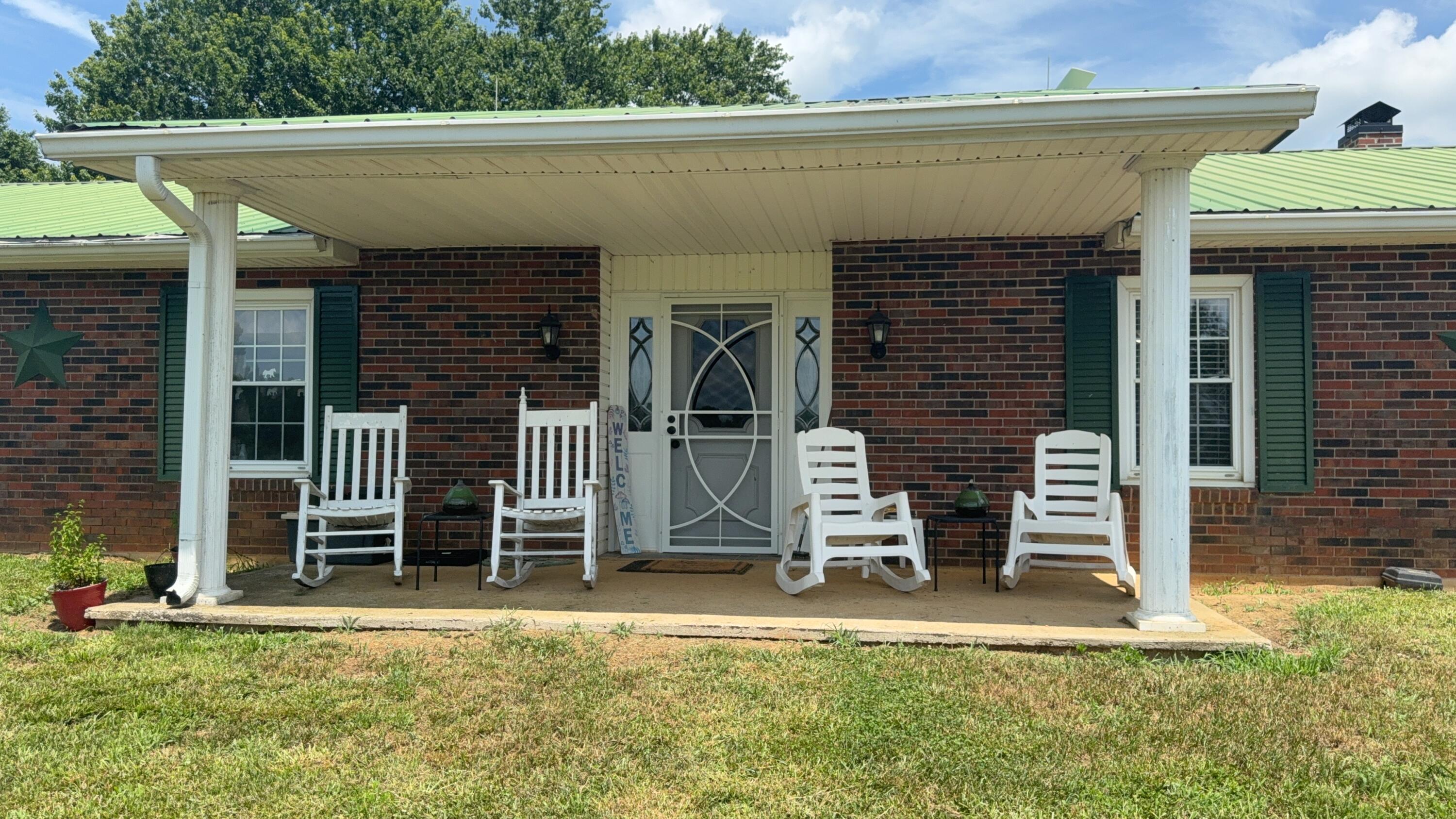 979 Walnut Grove School Road Waynesburg, KY 40489 - Photo 2 of 57 IMG_2552