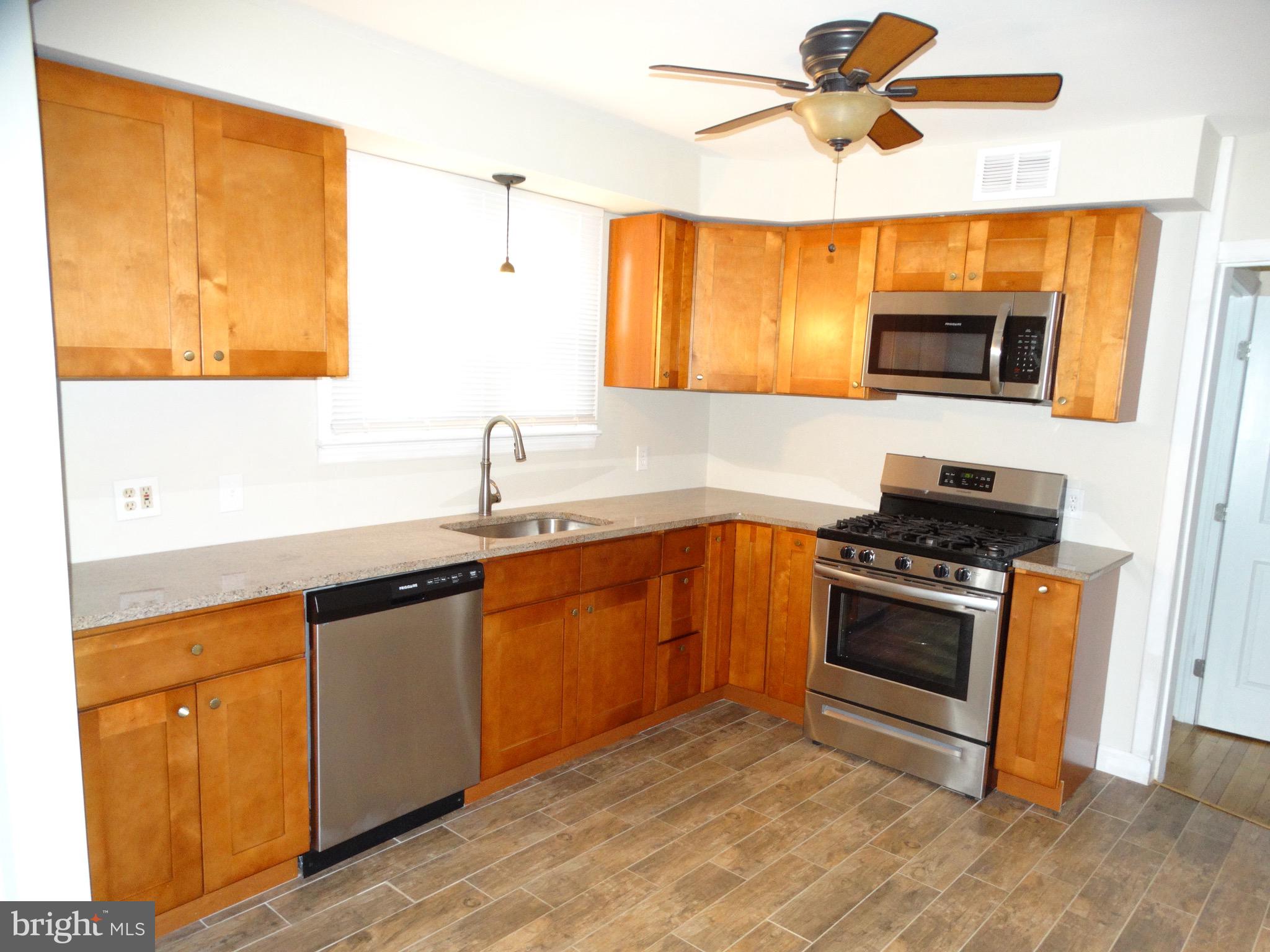 40 Kuser Road Hamilton, NJ 08619 - Photo 7 of 23