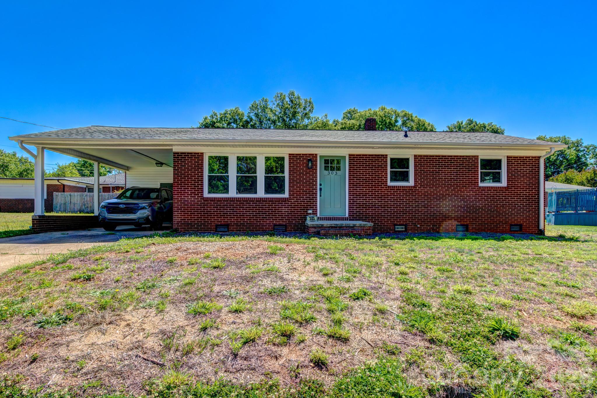 303 Mark Street Cherryville, NC 28021 - Photo 3 of 18