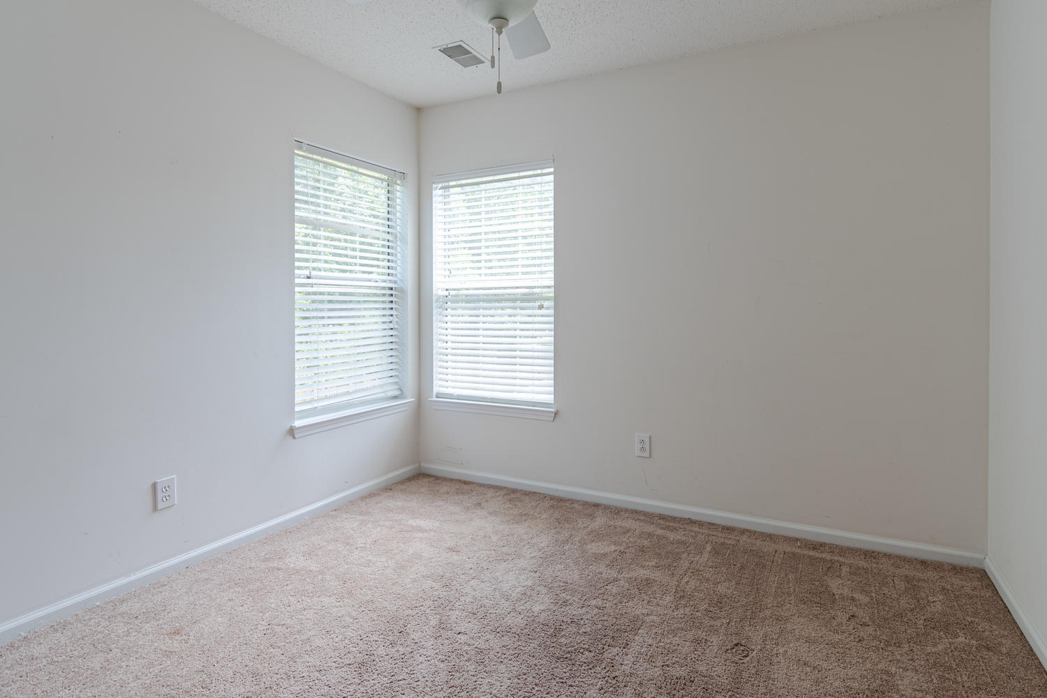 600 Carters Grove Road Charleston, SC 29414 - Photo 14 of 46 600 Carters Grove Charleson SC-022-024-C
