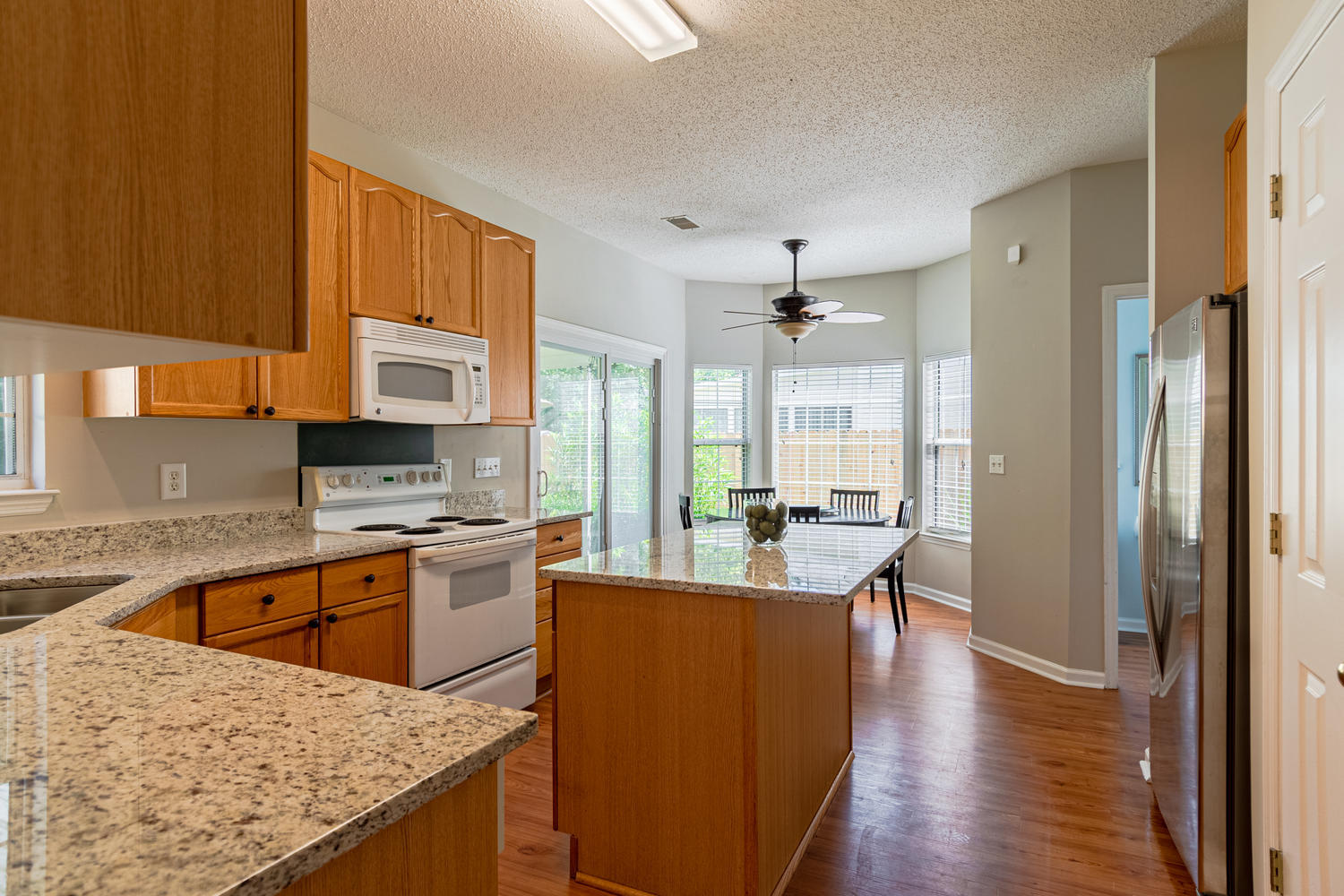 600 Carters Grove Road Charleston, SC 29414 - Photo 6 of 46 600 Carters Grove Charleson SC-007-009-C