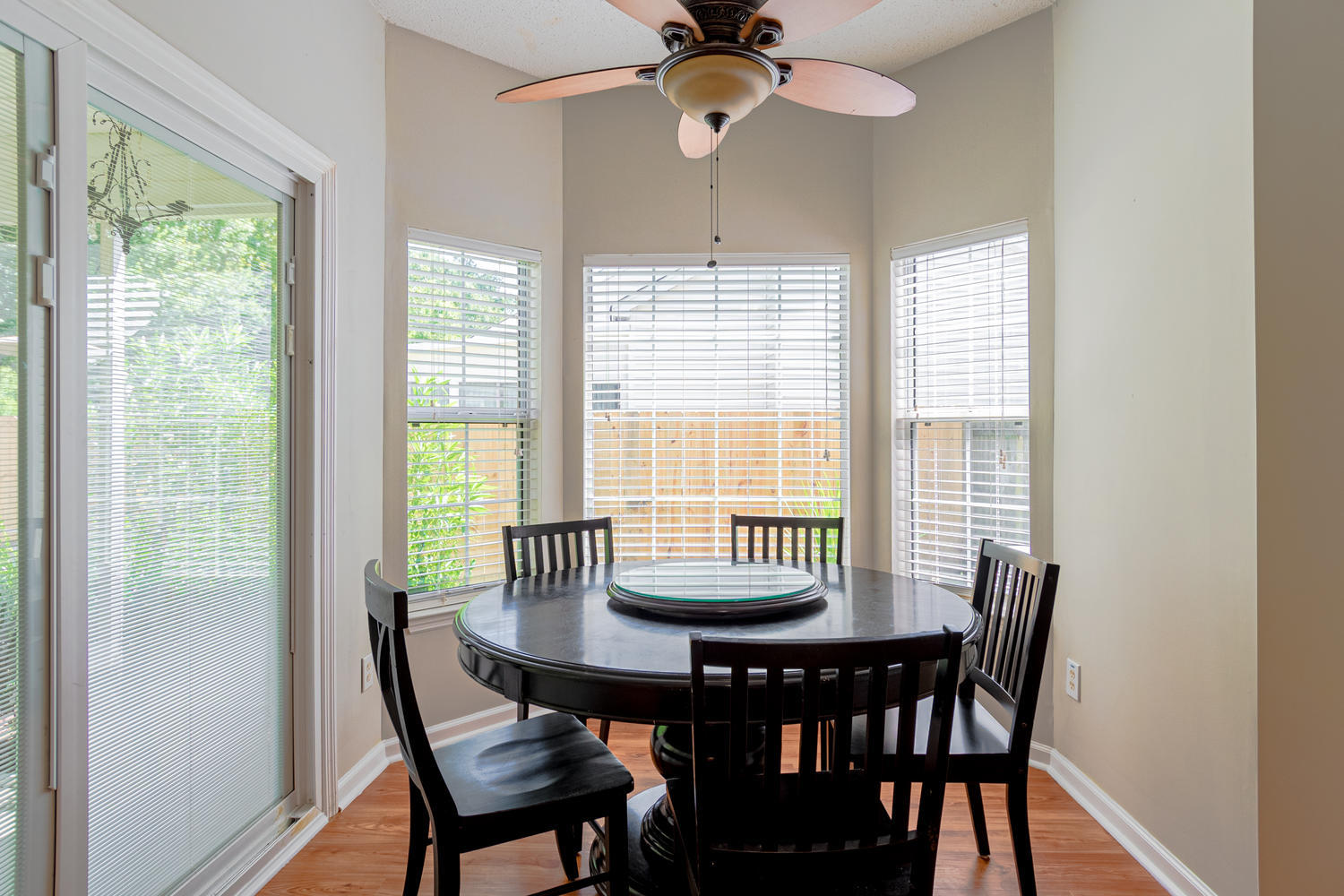 600 Carters Grove Road Charleston, SC 29414 - Photo 9 of 46 600 Carters Grove Charleson SC-009-014-C