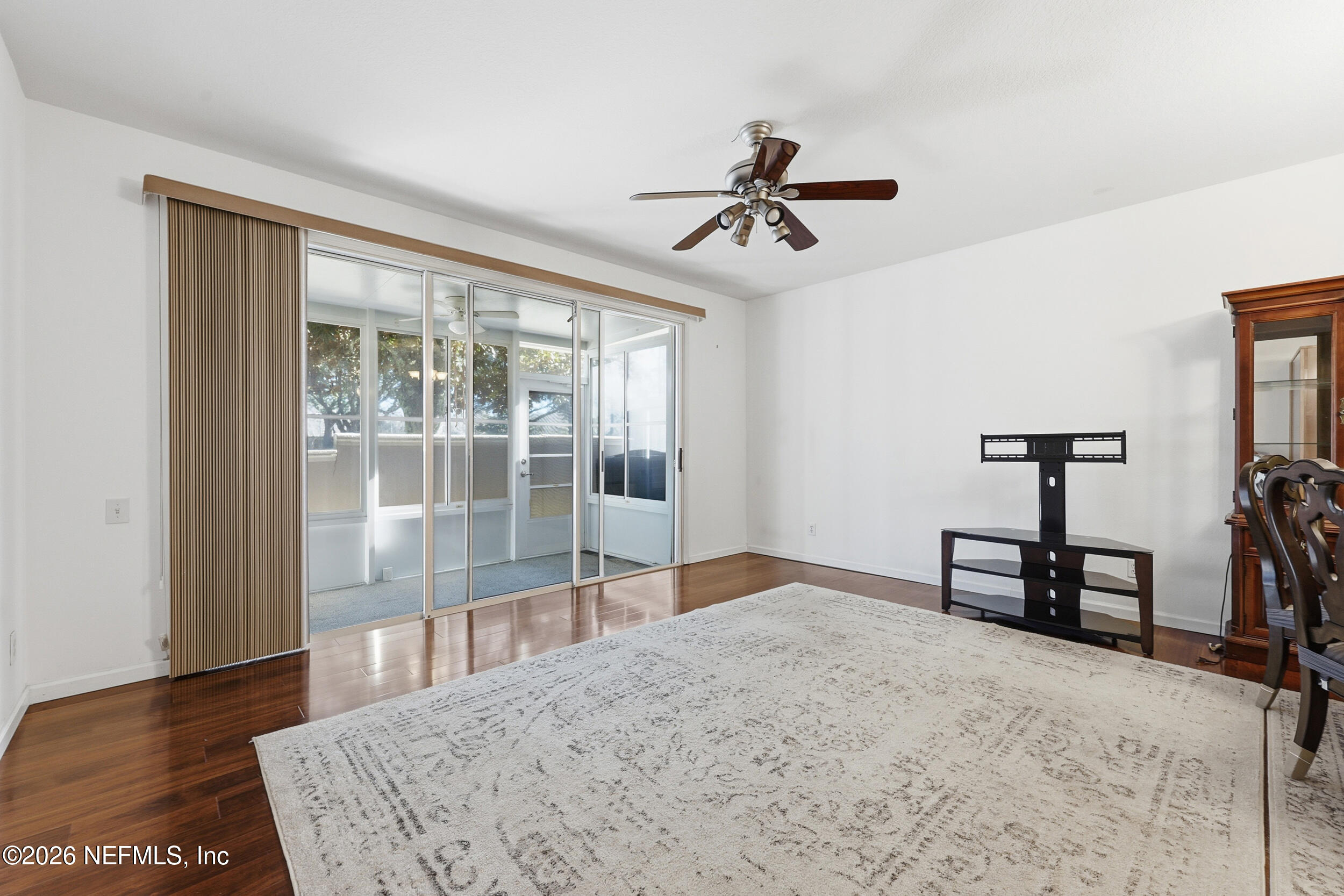 7990 Baymeadows Road East, Unit 2007 Jacksonville, FL 32256 - Photo 11 of 36 the real estateographers_005